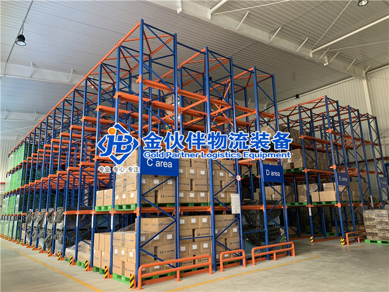 贯通式货架：高密度仓储的核心解决方案‌